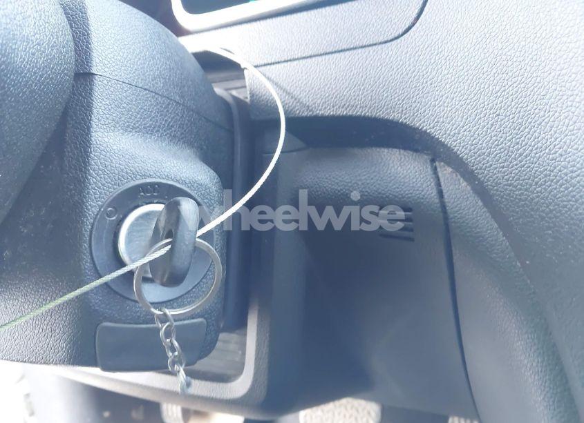 Photo 11 of 2009 Chevrolet Traverse LT (VIN 1GNER23D79S181306)