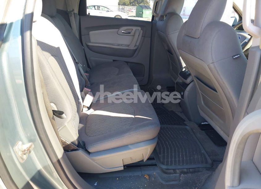 Photo 8 of 2009 Chevrolet Traverse LT (VIN 1GNER23D89S131630)