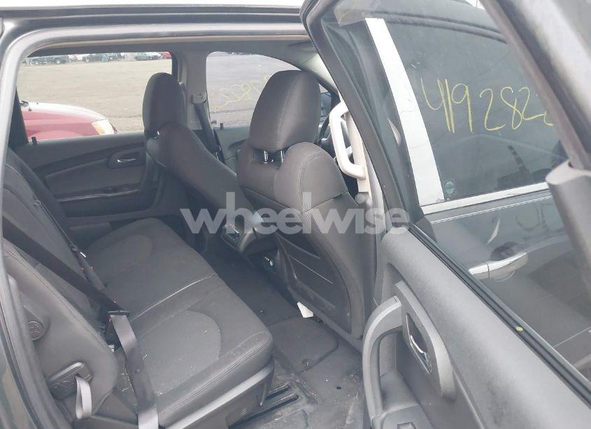 Photo 8 of 2009 Chevrolet Traverse LT (VIN 1GNER23D89S136875)