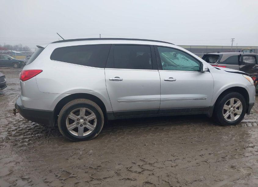 Photo 13 of 2009 Chevrolet Traverse LT (VIN 1GNER23D99S105179)