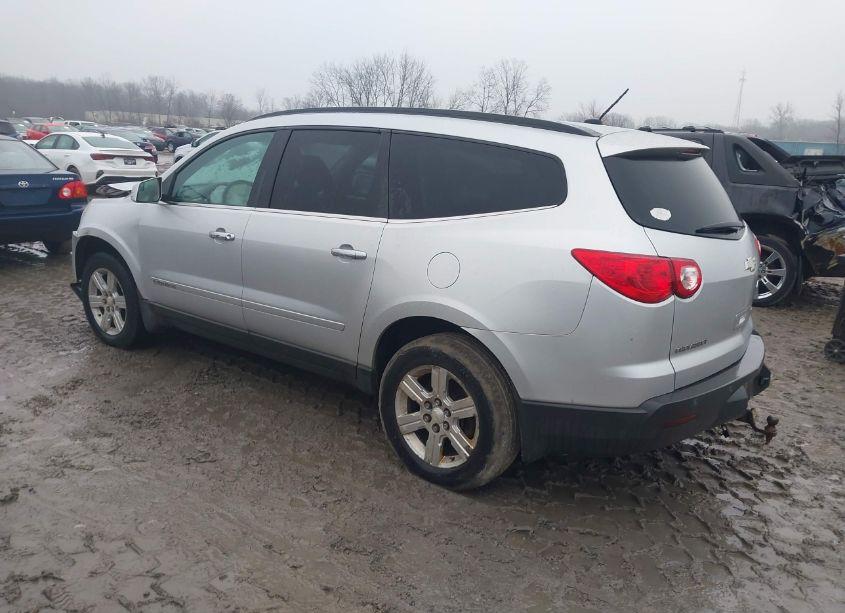 Photo 3 of 2009 Chevrolet Traverse LT (VIN 1GNER23D99S105179)