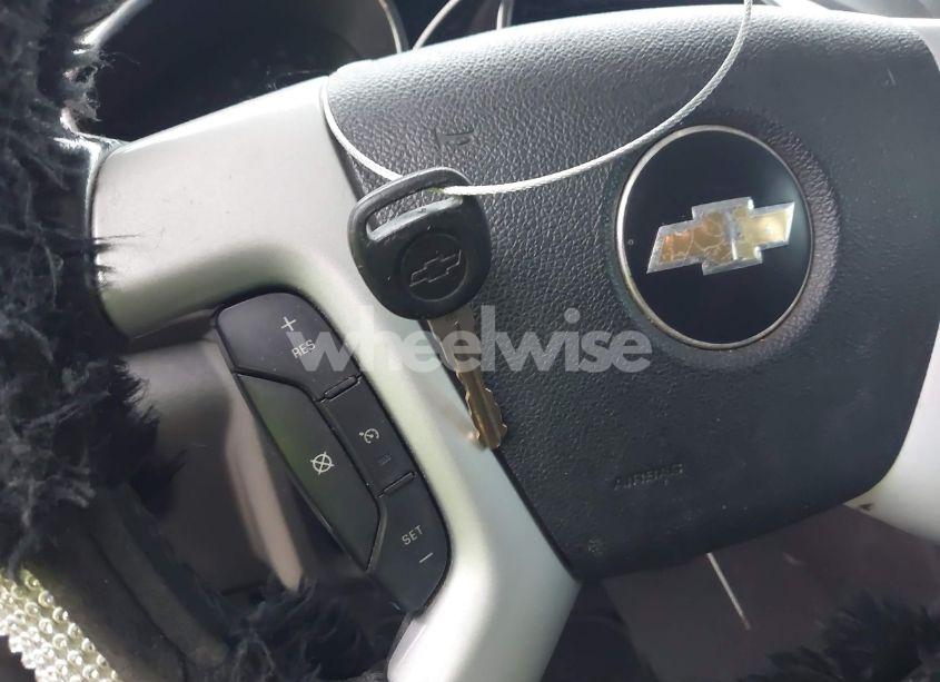 Photo 11 of 2009 Chevrolet Traverse LT (VIN 1GNER23D99S137985)