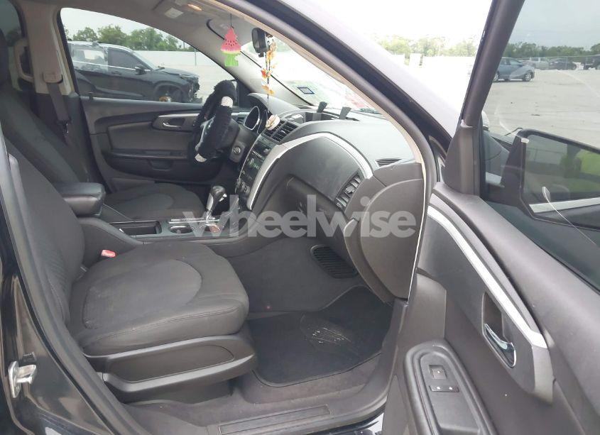 Photo 5 of 2009 Chevrolet Traverse LT (VIN 1GNER23D99S137985)