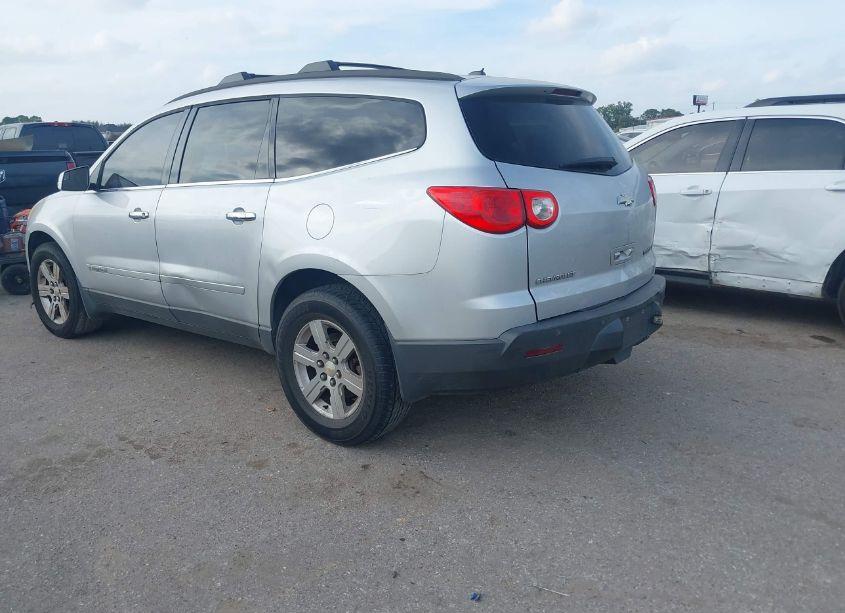 Photo 3 of 2009 Chevrolet Traverse LT (VIN 1GNER23DX9S102596)