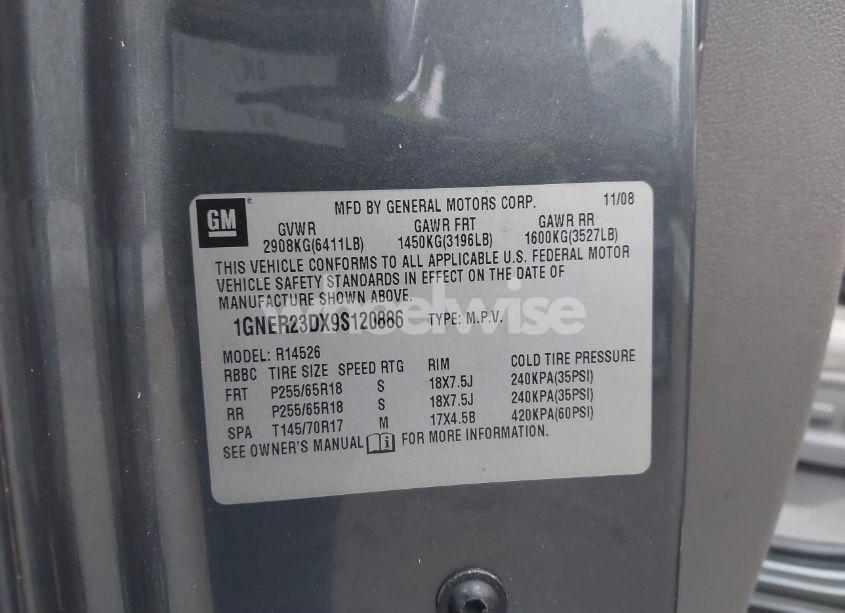 Photo 9 of 2009 Chevrolet Traverse LT (VIN 1GNER23DX9S120886)