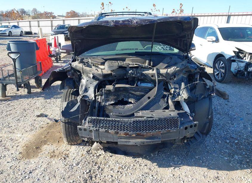 Photo 10 of 2009 Chevrolet Traverse LT (VIN 1GNER23DX9S137073)