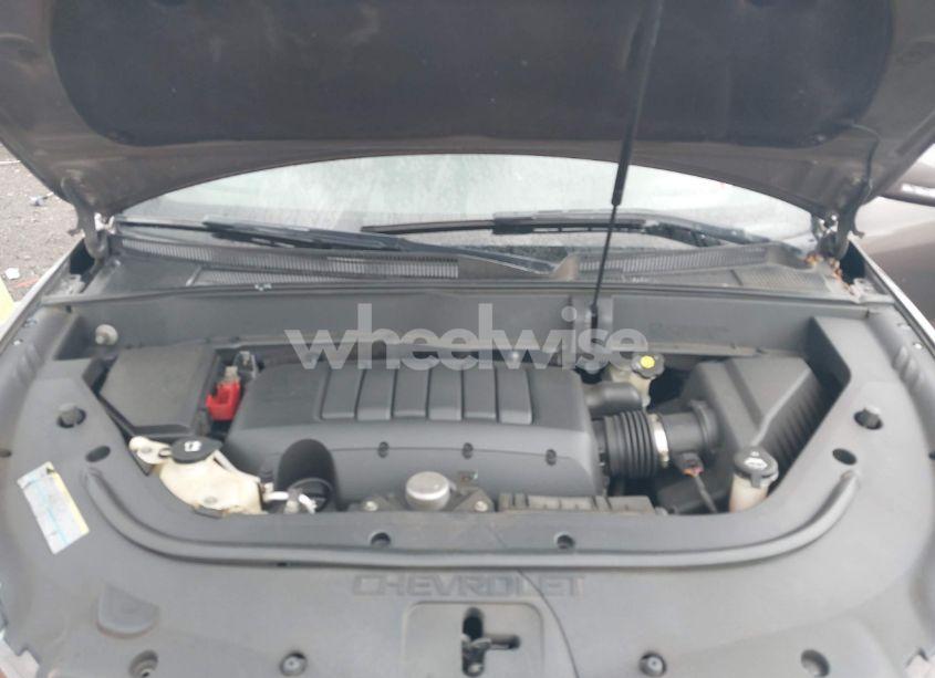 Photo 10 of 2009 Chevrolet Traverse LT (VIN 1GNER23DX9S159994)