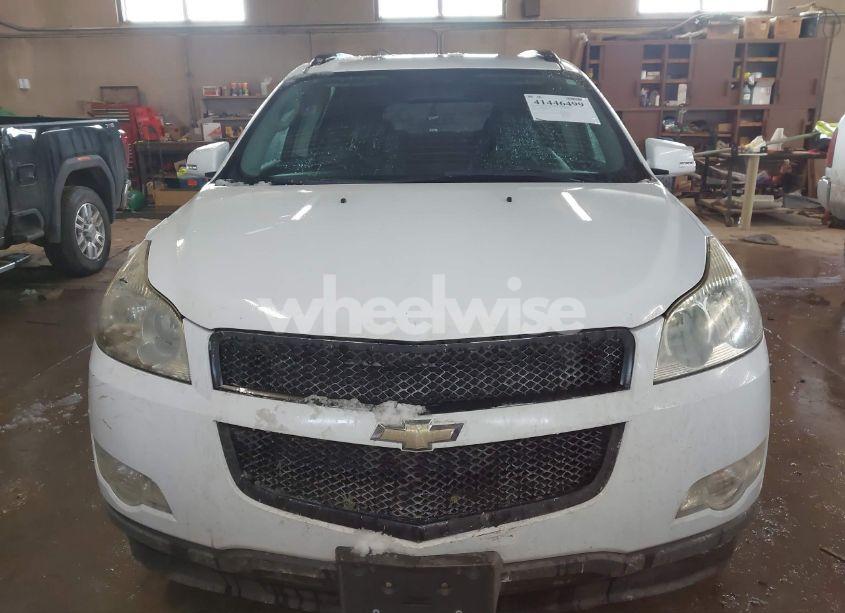 Photo 6 of 2009 Chevrolet Traverse LT (VIN 1GNER23DX9S161678)