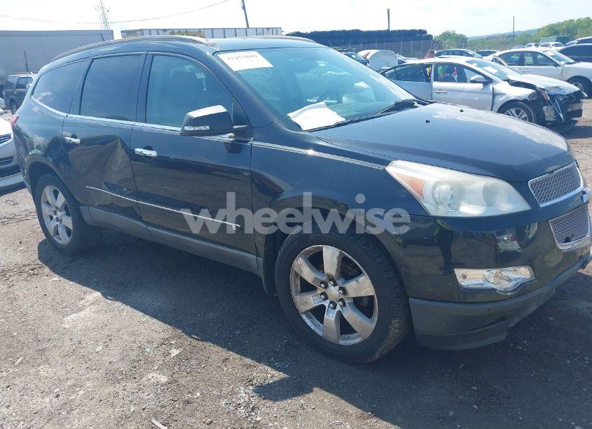 2009 Chevrolet Traverse LTZ (VIN 1GNER33D09S153031) main photo