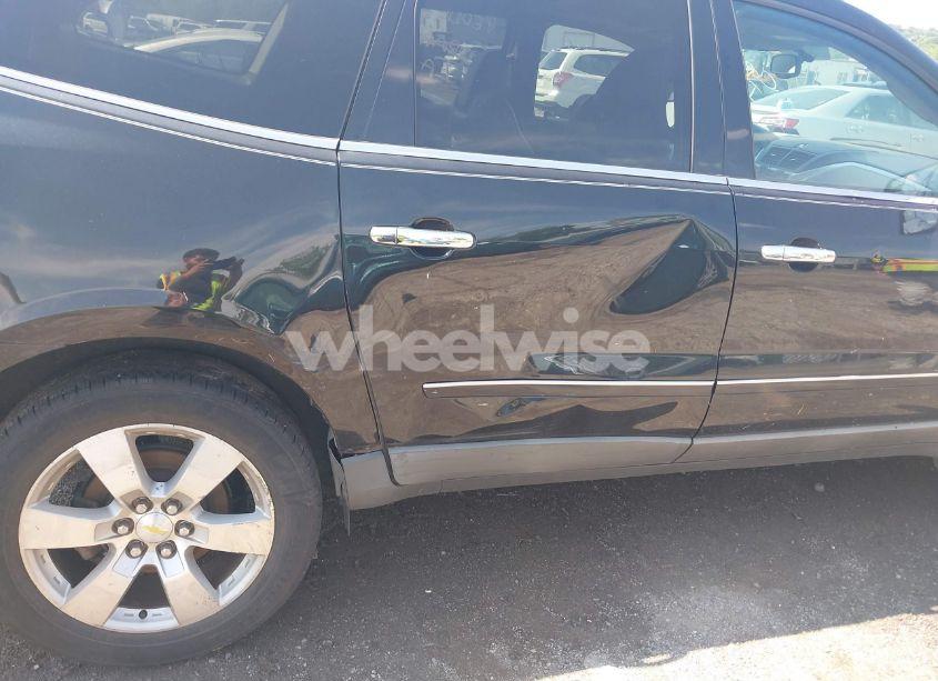 Photo 6 of 2009 Chevrolet Traverse LTZ (VIN 1GNER33D09S153031)