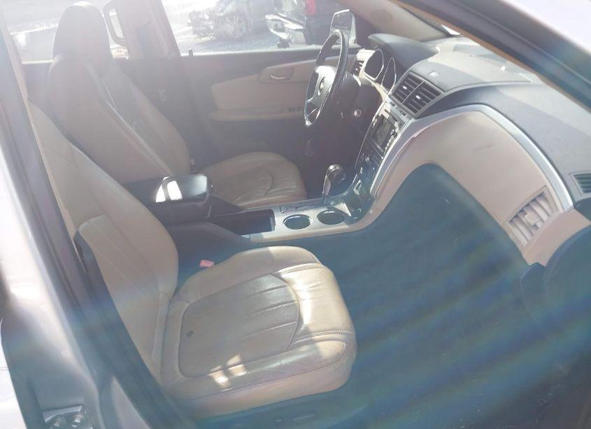 Photo 5 of 2009 Chevrolet Traverse LTZ (VIN 1GNER33D19S106834)
