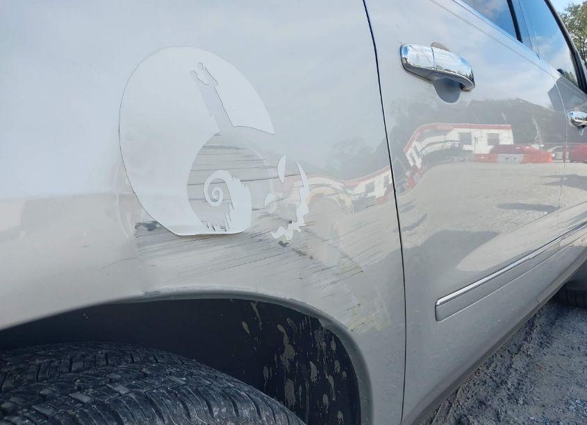 Photo 6 of 2009 Chevrolet Traverse LTZ (VIN 1GNER33D19S106834)