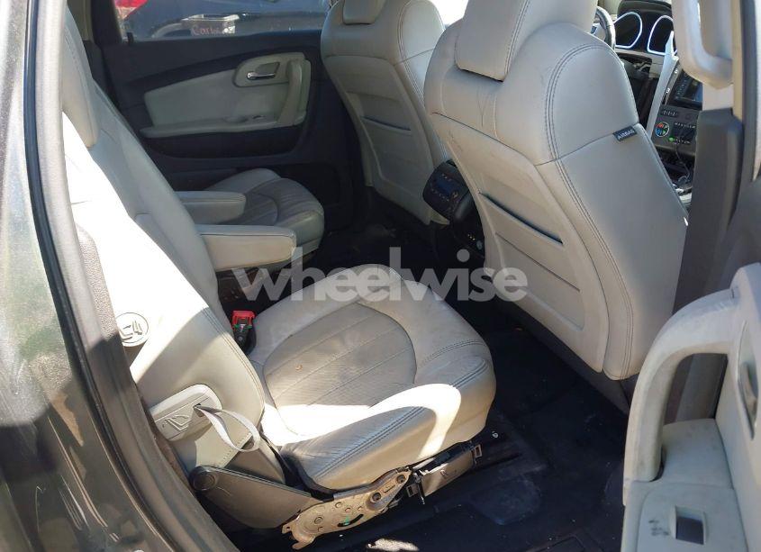 Photo 8 of 2009 Chevrolet Traverse LTZ (VIN 1GNER33D29S116319)