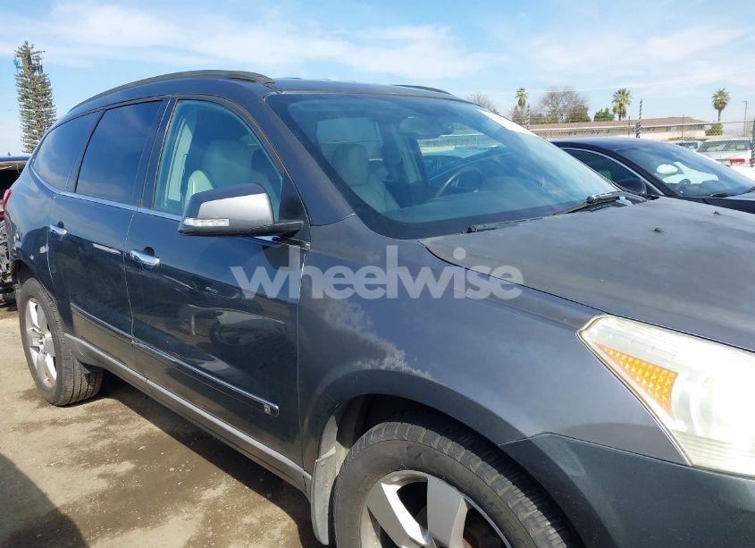 Photo 13 of 2009 Chevrolet Traverse LTZ (VIN 1GNER33D59S109901)