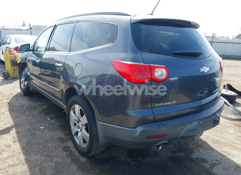 Photo 3 of 2009 Chevrolet Traverse LTZ (VIN 1GNER33D59S109901)