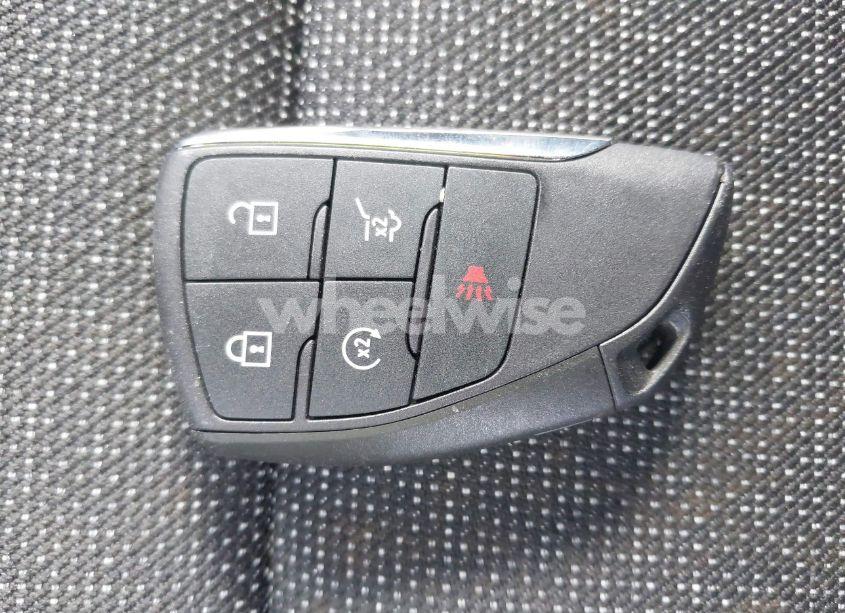 Photo 11 of 2024 Chevrolet Traverse FWD LS (VIN 1GNEREKS4RJ190066)