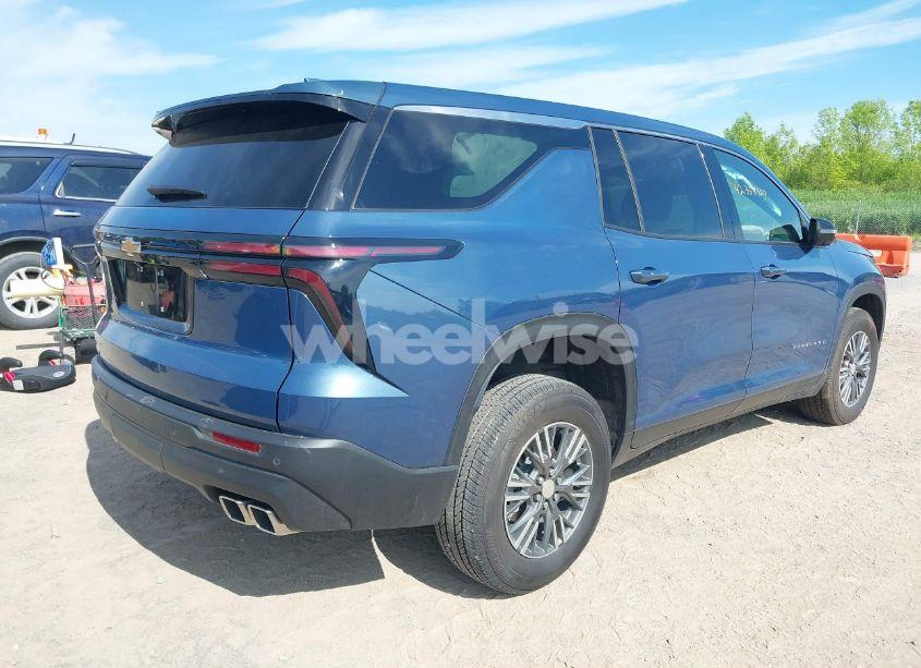 Photo 4 of 2024 Chevrolet Traverse FWD LS (VIN 1GNEREKS4RJ190066)
