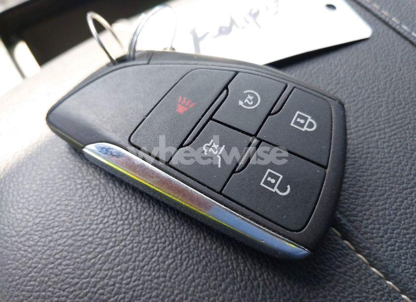 Photo 11 of 2024 Chevrolet Traverse FWD LS (VIN 1GNEREKS7RJ193074)