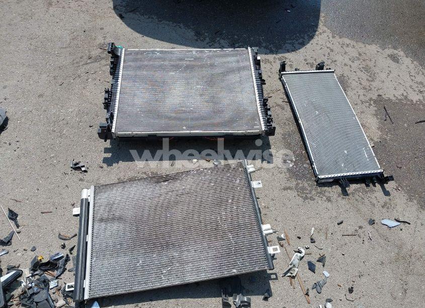 Photo 20 of 2024 Chevrolet Traverse FWD LS (VIN 1GNEREKS7RJ193074)