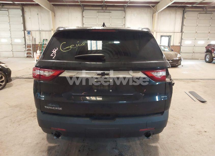 Photo 17 of 2019 Chevrolet Traverse LS (VIN 1GNERFKW0KJ149237)