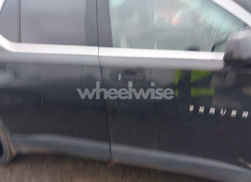 Photo 14 of 2020 Chevrolet Traverse FWD LS (VIN 1GNERFKW0LJ109421)