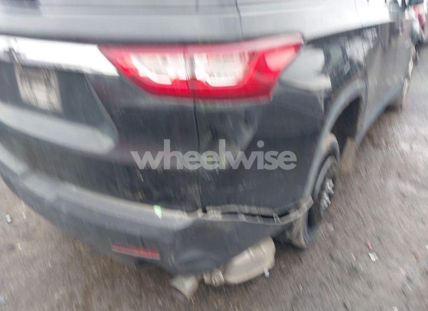Photo 18 of 2020 Chevrolet Traverse FWD LS (VIN 1GNERFKW0LJ109421)