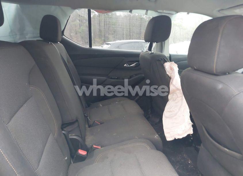 Photo 8 of 2020 Chevrolet Traverse FWD LS (VIN 1GNERFKW0LJ109421)