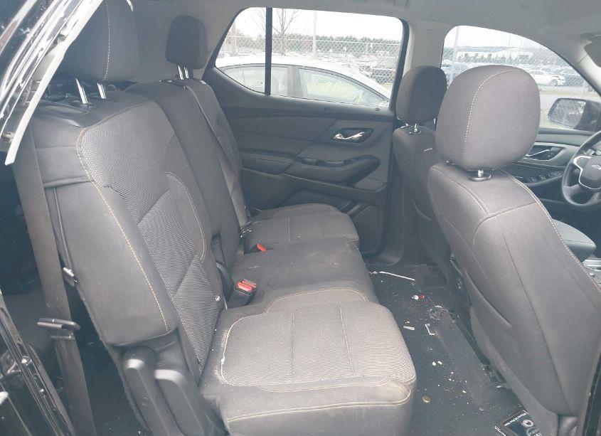 Photo 8 of 2021 Chevrolet Traverse FWD LS (VIN 1GNERFKW0MJ109548)