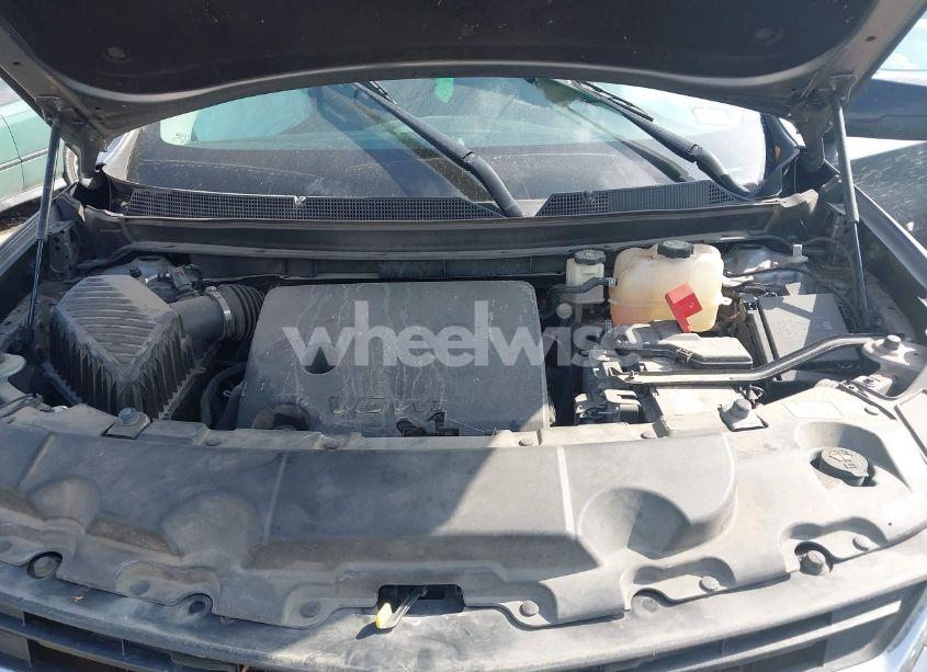 Photo 10 of 2021 Chevrolet Traverse FWD LS (VIN 1GNERFKW0MJ158961)