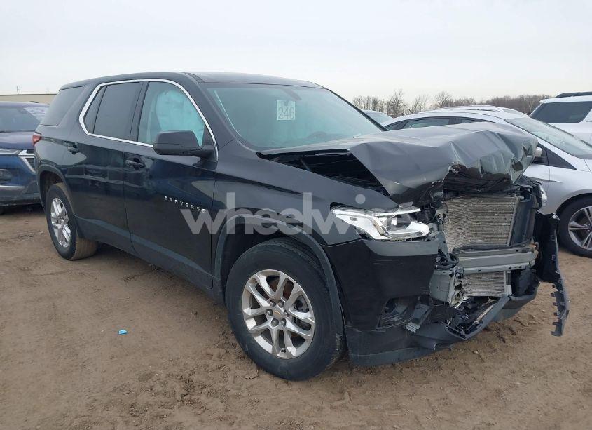2021 Chevrolet Traverse FWD LS (VIN 1GNERFKW0MJ168602) main photo