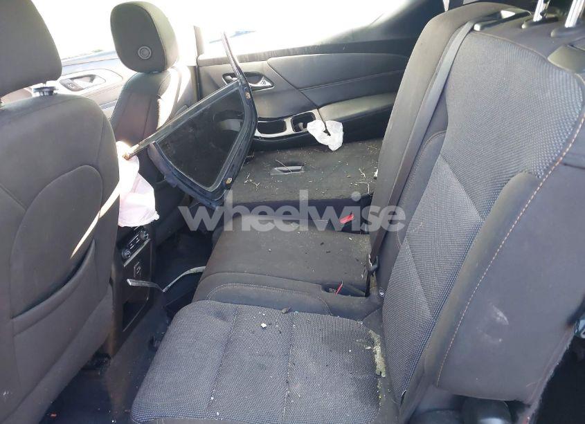 Photo 8 of 2021 Chevrolet Traverse FWD LS (VIN 1GNERFKW0MJ194763)