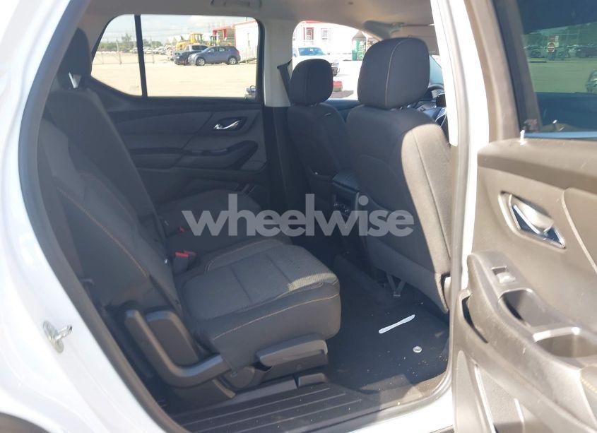 Photo 8 of 2021 Chevrolet Traverse FWD LS (VIN 1GNERFKW0MJ240592)