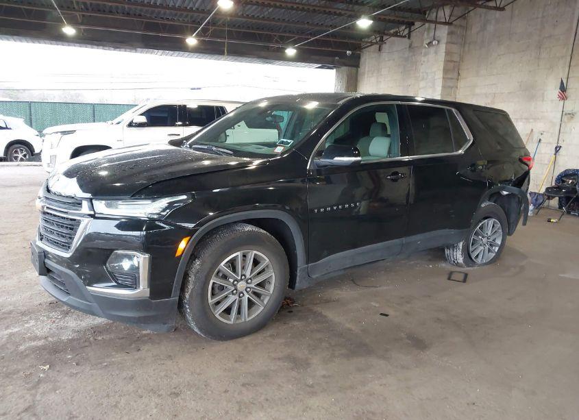 Photo 2 of 2023 Chevrolet Traverse FWD LS (VIN 1GNERFKW0PJ310211)