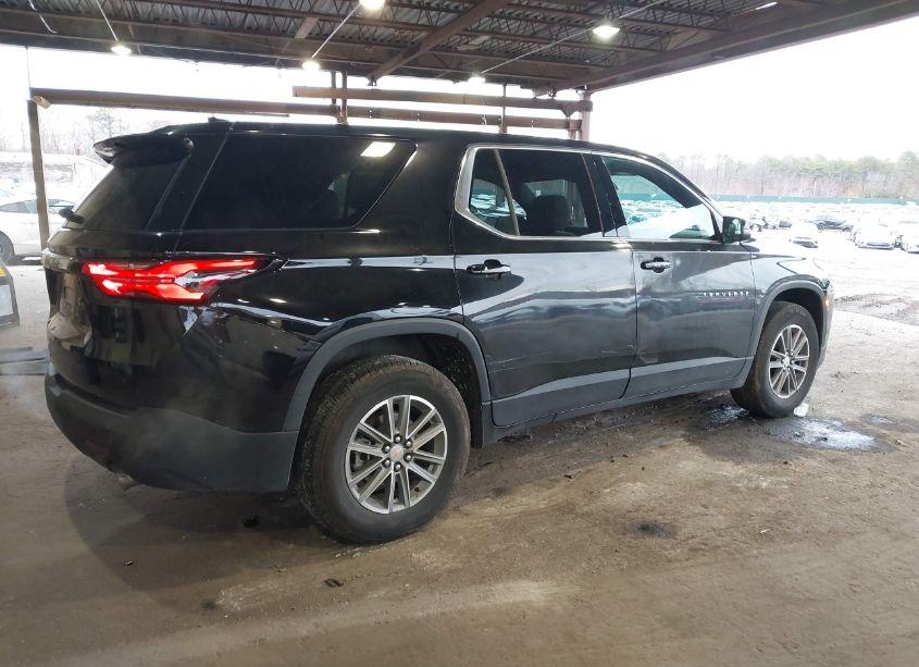 Photo 4 of 2023 Chevrolet Traverse FWD LS (VIN 1GNERFKW0PJ310211)