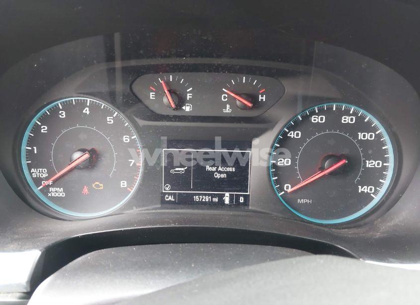 Photo 7 of 2018 Chevrolet Traverse LS (VIN 1GNERFKW1JJ257896)