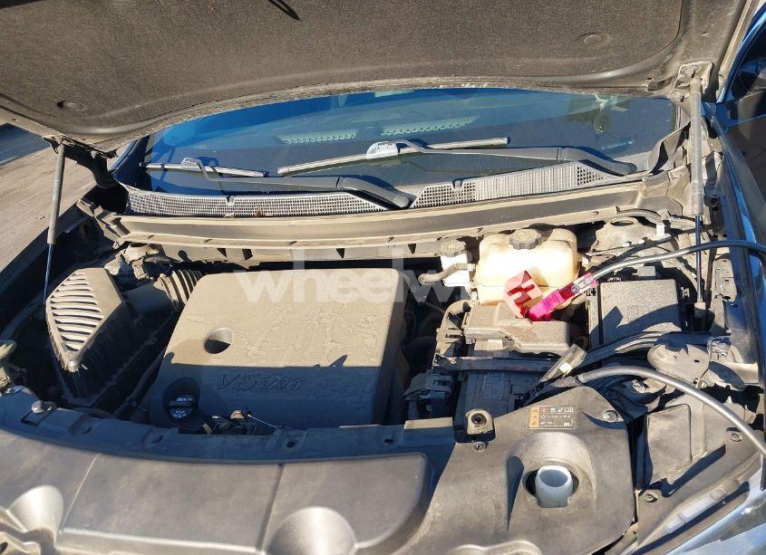 Photo 10 of 2019 Chevrolet Traverse LS (VIN 1GNERFKW1KJ207291)