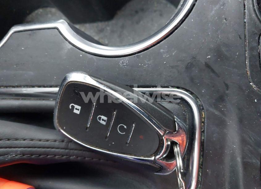 Photo 11 of 2019 Chevrolet Traverse LS (VIN 1GNERFKW1KJ270293)