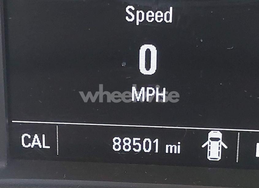 Photo 15 of 2019 Chevrolet Traverse LS (VIN 1GNERFKW1KJ310856)