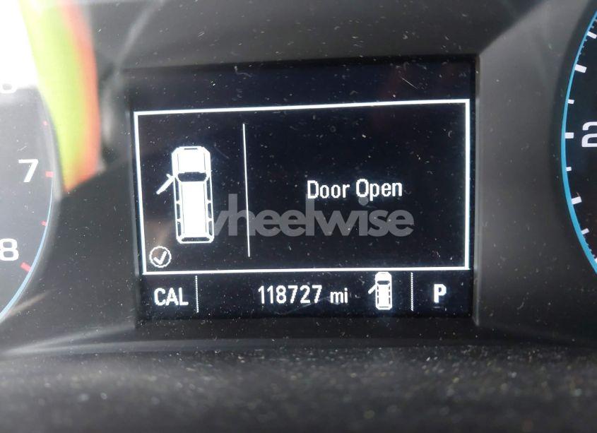 Photo 15 of 2019 Chevrolet Traverse LS (VIN 1GNERFKW1KJ312140)