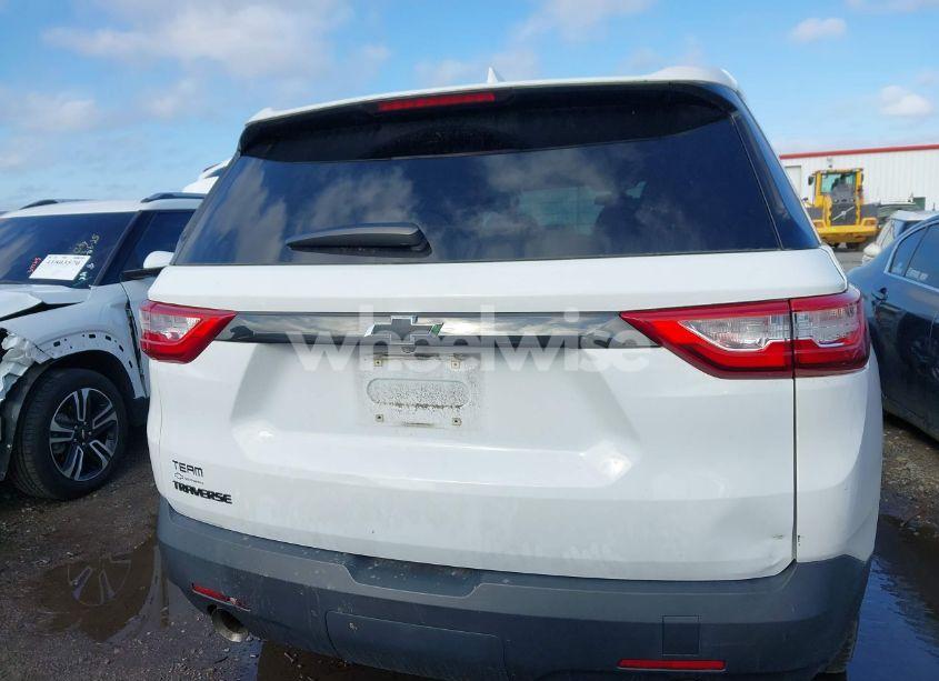 Photo 16 of 2019 Chevrolet Traverse LS (VIN 1GNERFKW1KJ312140)