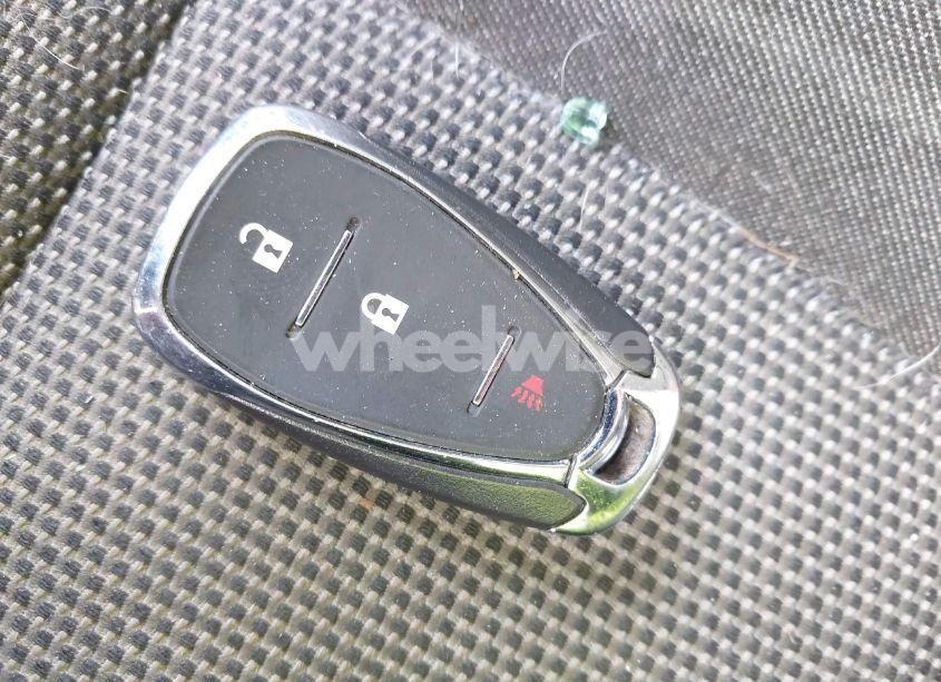 Photo 11 of 2020 Chevrolet Traverse FWD LS (VIN 1GNERFKW1LJ148065)