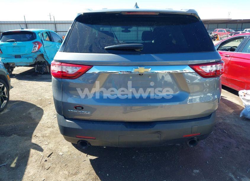 Photo 16 of 2020 Chevrolet Traverse FWD LS (VIN 1GNERFKW1LJ188310)