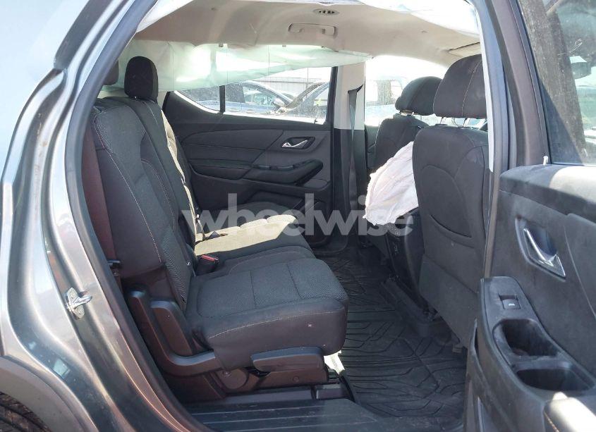 Photo 8 of 2020 Chevrolet Traverse FWD LS (VIN 1GNERFKW1LJ188310)