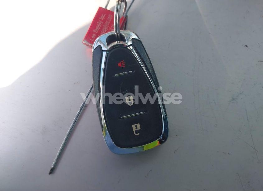 Photo 11 of 2020 Chevrolet Traverse FWD LS (VIN 1GNERFKW1LJ189991)