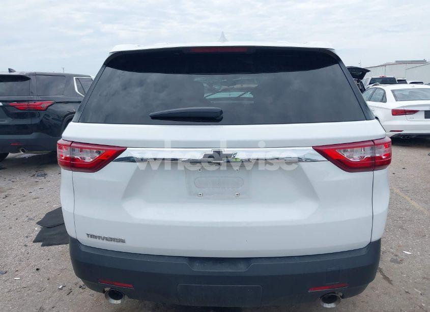 Photo 16 of 2021 Chevrolet Traverse FWD LS (VIN 1GNERFKW1MJ136984)