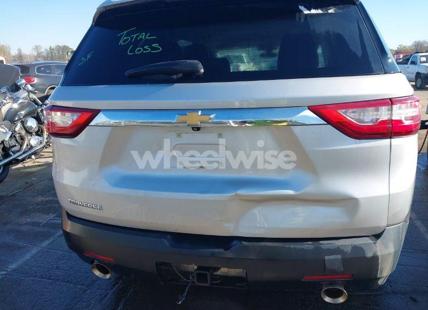 Photo 18 of 2021 Chevrolet Traverse FWD LS (VIN 1GNERFKW1MJ255148)