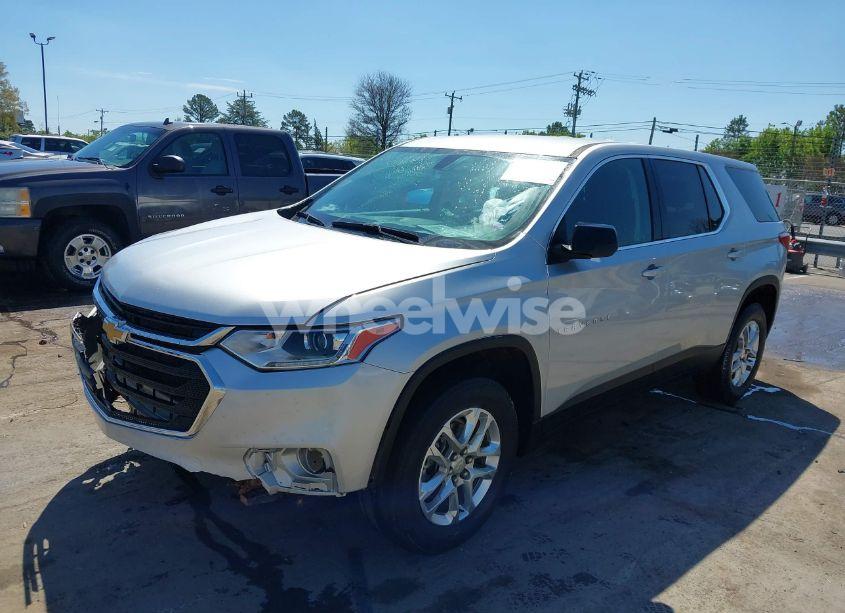 Photo 2 of 2021 Chevrolet Traverse FWD LS (VIN 1GNERFKW1MJ255148)