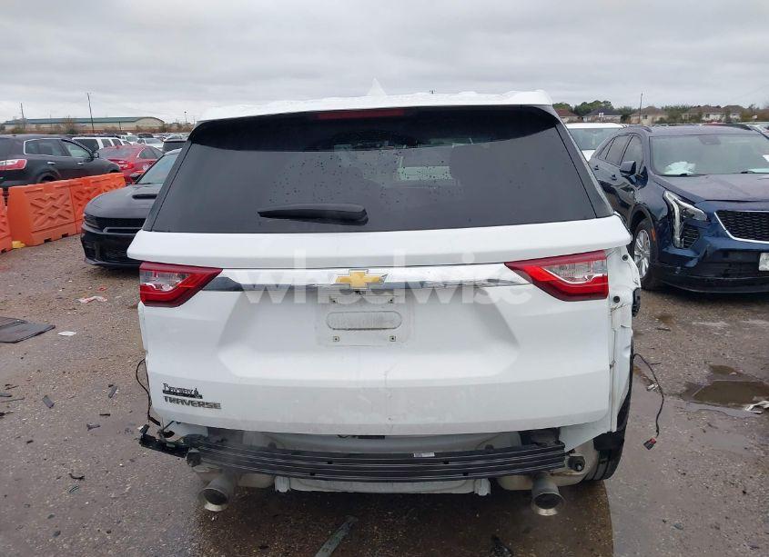 Photo 16 of 2021 Chevrolet Traverse FWD LS (VIN 1GNERFKW1MJ261760)