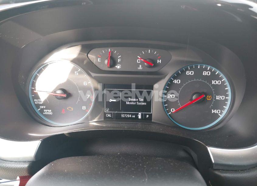 Photo 7 of 2018 Chevrolet Traverse LS (VIN 1GNERFKW2JJ150288)