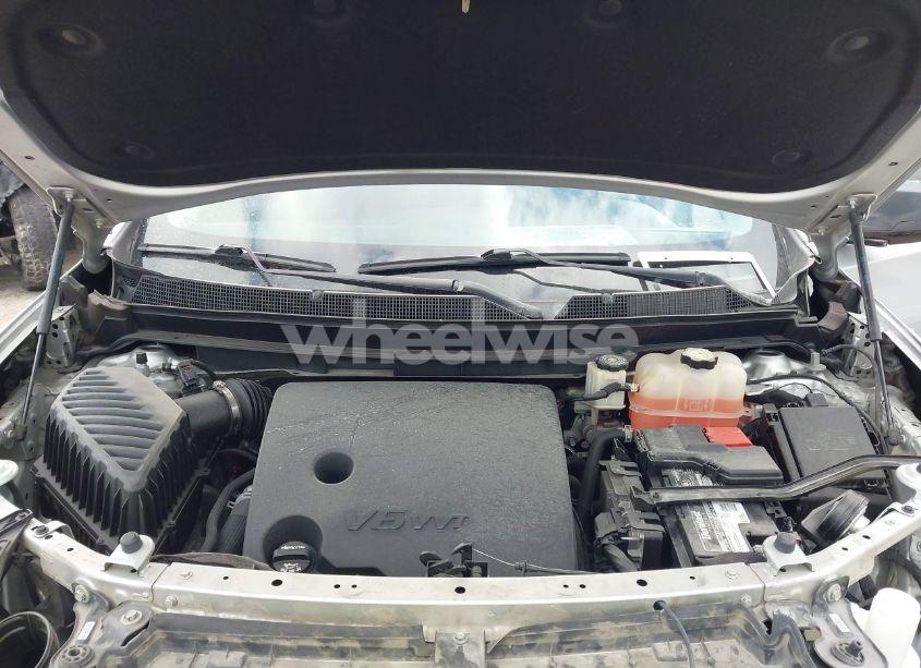 Photo 10 of 2019 Chevrolet Traverse LS (VIN 1GNERFKW2KJ260713)